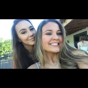 Meet your Posher, Haley